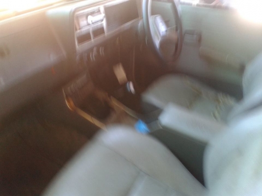 ขายรถแวน สวยๆๆเครื่อง2500 แอร์เย็น สวย ขายรถแวน สวยๆๆเครื่อง2500 แอร์เย็น สวย