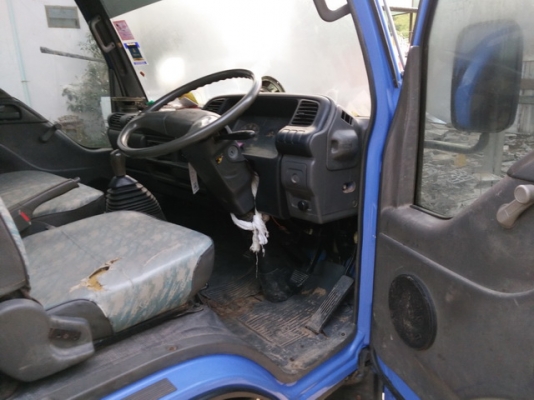 ลดไปเลยสุด ๆ หาไม่ได้อีกแล้ว สนใจโทรเลย รถใช้งานประจำ อยากได้ราคาเท่าไหร่ โทรมาคุยเลยค่ะ ต้องการขายรถบรรทุก 4 ล้อกลาง อีซูซุ เครื่อง 2800 เทอร์โบ 100 แรงม้า