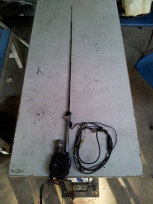 เสาวิทยุไฟฟ้า Terrano I สายสัญญาณไม่ตัดครบชุด