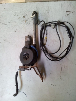 เสาวิทยุไฟฟ้า Terrano I สายสัญญาณไม่ตัดครบชุด