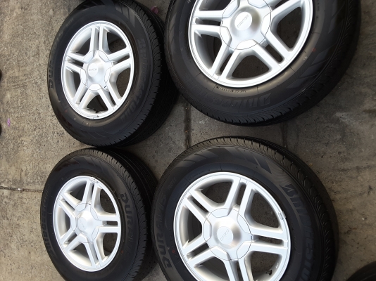 ล้อ isuzu DDI ขอบ 16 พร้อมยาง 215 70 16 ชุดล่ะ 18,000