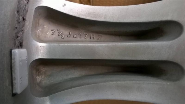 แม็กtoyota prado ขอบ17