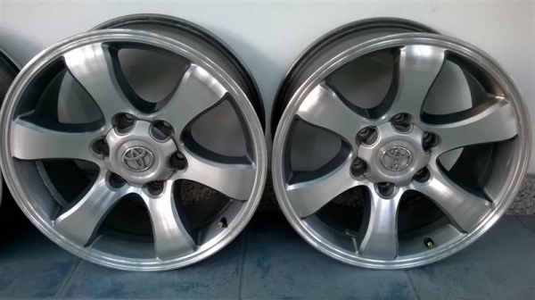 แม็กtoyota prado ขอบ17