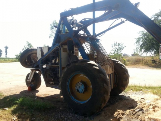 **380,000 บ.ต่อรอง/// รถคีบ3ล้อ บูมคู่ เครื่องDEUTZ(ดอยซ์) **ขาย รถคีบ 3ล้อ บูมคู่ เครื่องยนต์ดอยซ์3สูบ สภาพพร้อมใช้งาน เอกสารสัญญาซื้อขาย รถคีบ อ้อย/ไม้ยูคา 3ล้อ เครื่องยนต์ DEUTZ ดอยซ์ 3สูบ 55แรง คีบแบบบูมคู่ ของสามารถ เครื่องดี แน่น ปั้มดี แรงดีครับ ช่ **380,000 บ.ต่อรอง/// รถคีบ3ล้อ บูมคู่ เครื่องDEUTZ(ดอยซ์) **ขาย รถคีบ 3ล้อ บูมคู่ เครื่องยนต์ดอยซ์3สูบ สภาพพร้อมใช้งาน เอกสารสัญญาซื้อขาย รถคีบ อ้อย/ไม้ยูคา 3ล้อ เครื่องยนต์ DEUTZ ดอยซ์ 3สูบ 55แรง คีบแบบบูมคู่ ของสามารถ เครื่องดี แน่น ปั้มดี แรงดีครับ ช่