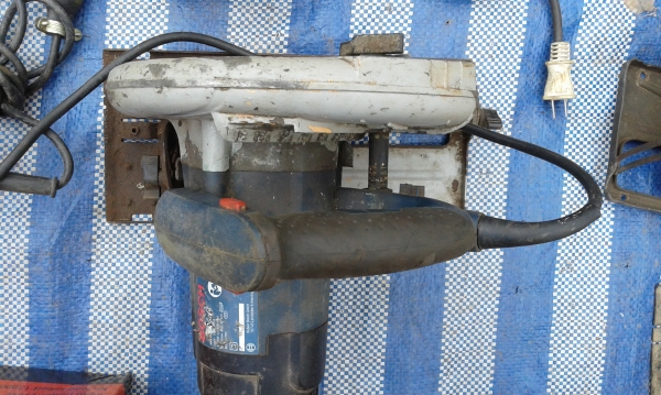 เลือยวงเดือนบอส7นิ้ว