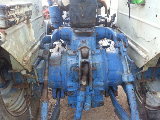 แทรกเตอร์ FORD 6610  ตัวรถพร้อมใบมีด CMT เล่มทะเบียนพร้อม