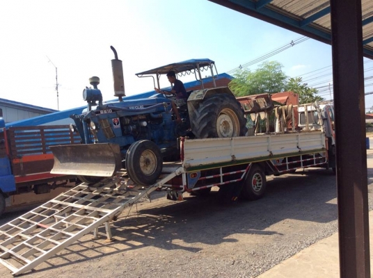 แทรกเตอร์ FORD 6610  ตัวรถพร้อมใบมีด CMT เล่มทะเบียนพร้อม