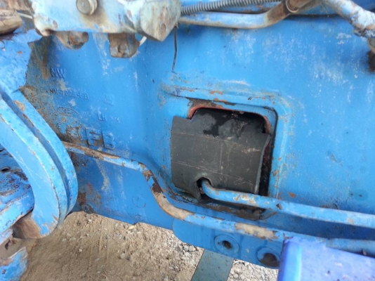 แทรกเตอร์ FORD 6610  ตัวรถพร้อมใบมีด CMT เล่มทะเบียนพร้อม