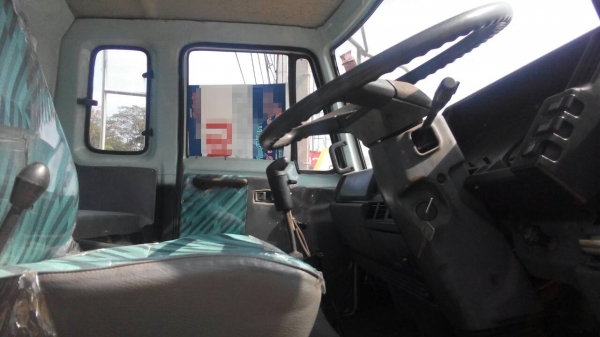 **815,000 บ.ต่อรอง/// 10ล้อ2เพลาดั้ม ISUZU ROCKY FXZ-240 หัวขาว โค้ดK เล่มทะเบียนครบ **ขาย ISUZU ROCKY FXZ-240 10ล้อ2เพลาดั้มเหล็ก สภาพดี พร้อมใช้งาน เอกสารเล่มทะเบียนครบ ISUZU FXZ23NFYF K 6SD1-240HP หัวขาว จดใหม่ปี47 เครื่องเดิม เกียร์เดิม เครื่องดี แน่น