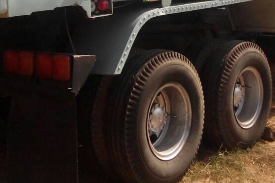 **815,000 บ.ต่อรอง/// 10ล้อ2เพลาดั้ม ISUZU ROCKY FXZ-240 หัวขาว โค้ดK เล่มทะเบียนครบ **ขาย ISUZU ROCKY FXZ-240 10ล้อ2เพลาดั้มเหล็ก สภาพดี พร้อมใช้งาน เอกสารเล่มทะเบียนครบ ISUZU FXZ23NFYF K 6SD1-240HP หัวขาว จดใหม่ปี47 เครื่องเดิม เกียร์เดิม เครื่องดี แน่น