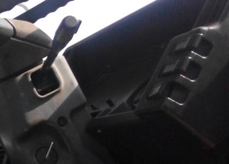 **815,000 บ.ต่อรอง/// 10ล้อ2เพลาดั้ม ISUZU ROCKY FXZ-240 หัวขาว โค้ดK เล่มทะเบียนครบ **ขาย ISUZU ROCKY FXZ-240 10ล้อ2เพลาดั้มเหล็ก สภาพดี พร้อมใช้งาน เอกสารเล่มทะเบียนครบ ISUZU FXZ23NFYF K 6SD1-240HP หัวขาว จดใหม่ปี47 เครื่องเดิม เกียร์เดิม เครื่องดี แน่น