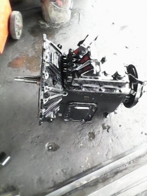 ขายเกียร์อิซุซุ5เกียร์เดินหน้า ชน6bd1-6bf1-6bg1-6he1-6hh1สภาพสวยพร้มใช้งาน ขายเกียร์อิซุซุ5เกียร์เดินหน้า ชน6bd1-6bf1-6bg1-6he1-6hh1สภาพสวยพร้มใช้งาน