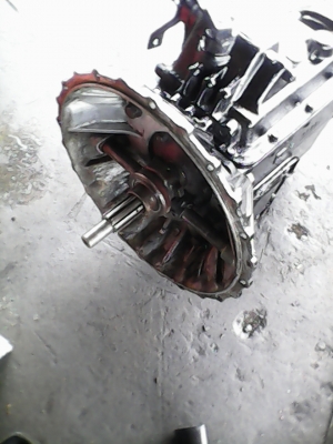 ขายเกียร์อิซุซุ5เกียร์เดินหน้า ชน6bd1-6bf1-6bg1-6he1-6hh1สภาพสวยพร้มใช้งาน ขายเกียร์อิซุซุ5เกียร์เดินหน้า ชน6bd1-6bf1-6bg1-6he1-6hh1สภาพสวยพร้มใช้งาน