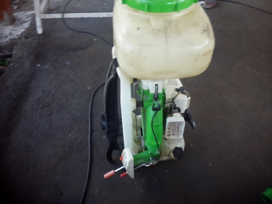 ขายเครื่งพ่น ปุ๋ยเม็ด ขายเครื่งพ่น ปุ๋ยเม็ด