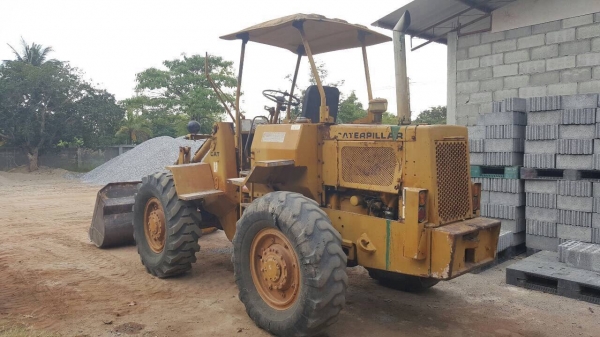 ขายรถตัก CAT 910 เอวอ่อน สภาพพร้อมใช้งาน เครื่องดี ปั้มดี รถใช้งานอยู่ทุกวัน ราคาต่อรองได้ครับ