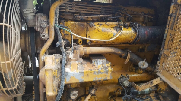 ขายรถตัก CAT 910 เอวอ่อน สภาพพร้อมใช้งาน เครื่องดี ปั้มดี รถใช้งานอยู่ทุกวัน ราคาต่อรองได้ครับ