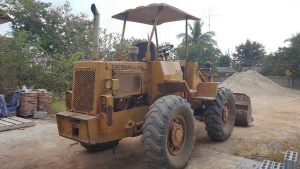 ขายรถตัก CAT 910 เอวอ่อน สภาพพร้อมใช้งาน เครื่องดี ปั้มดี รถใช้งานอยู่ทุกวัน ราคาต่อรองได้ครับ