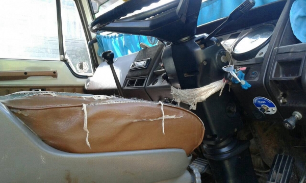 ขาย 10 ล้อดั้ม 2 เพลา HINO F18 วางเครื่อง HO7D 195 แรงม้า คัสซีสวยจัดตลอดเส้น ช่วงล่างแน่น สโลว์กลาง เบรคทิฟฟี่ แอร์เย็นฉ่ำ ทะเบียนพร้อมโอนครับ