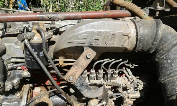 ขาย 10 ล้อดั้ม 2 เพลา HINO F18 วางเครื่อง HO7D 195 แรงม้า คัสซีสวยจัดตลอดเส้น ช่วงล่างแน่น สโลว์กลาง เบรคทิฟฟี่ แอร์เย็นฉ่ำ ทะเบียนพร้อมโอนครับ