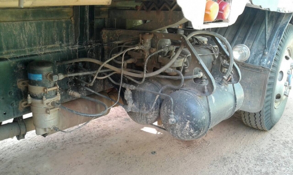 ขาย 10 ล้อดั้ม 2 เพลา HINO F18 วางเครื่อง HO7D 195 แรงม้า คัสซีสวยจัดตลอดเส้น ช่วงล่างแน่น สโลว์กลาง เบรคทิฟฟี่ แอร์เย็นฉ่ำ ทะเบียนพร้อมโอนครับ