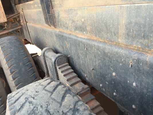 สิบล้อ อีซูชุ 270ยูโร ปี44 ดั้ม 2เพา มีระบบลากจูง สภาพดีสวยบางเดิมพร้อมใช้ เล่มทะเบียนพร้อมโอน (รถห้างแท้) ครับท่าน สิบล้อ อีซูชุ 270ยูโร ปี44 ดั้ม 2เพา มีระบบลากจูง สภาพดีสวยบางเดิมพร้อมใช้ เล่มทะเบียนพร้อมโอน (รถห้างแท้) ครับท่าน