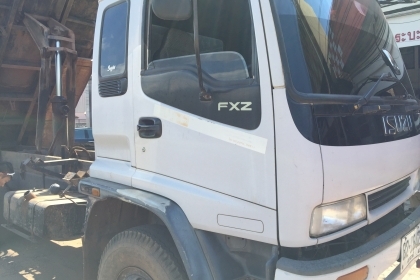 สิบล้อ อีซูชุ 270ยูโร ปี44 ดั้ม 2เพา มีระบบลากจูง สภาพดีสวยบางเดิมพร้อมใช้ เล่มทะเบียนพร้อมโอน (รถห้างแท้) ครับท่าน สิบล้อ อีซูชุ 270ยูโร ปี44 ดั้ม 2เพา มีระบบลากจูง สภาพดีสวยบางเดิมพร้อมใช้ เล่มทะเบียนพร้อมโอน (รถห้างแท้) ครับท่าน