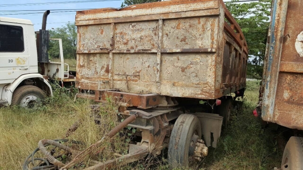 ขายตามสภาพ ลูกพ่วง 3 คานดั้ม ยาว 6.5 เมตร ไม่มีทะเบียน ราคาถูก ขายตามสภาพ ลูกพ่วง 3 คานดั้ม ยาว 6.5 เมตร ไม่มีทะเบียน ราคาถูก