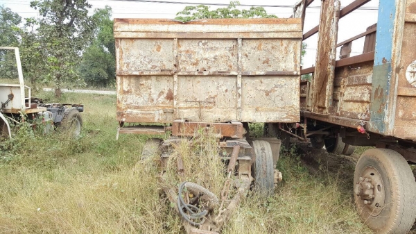 ขายตามสภาพ ลูกพ่วง 3 คานดั้ม ยาว 6.5 เมตร ไม่มีทะเบียน ราคาถูก ขายตามสภาพ ลูกพ่วง 3 คานดั้ม ยาว 6.5 เมตร ไม่มีทะเบียน ราคาถูก