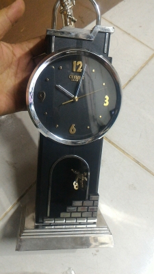 นาฬิกาตั้งโต็ะ CITIZEN ของใหม่จากญี่ปุ่น  มีก้านถ่วงแกว่งได้