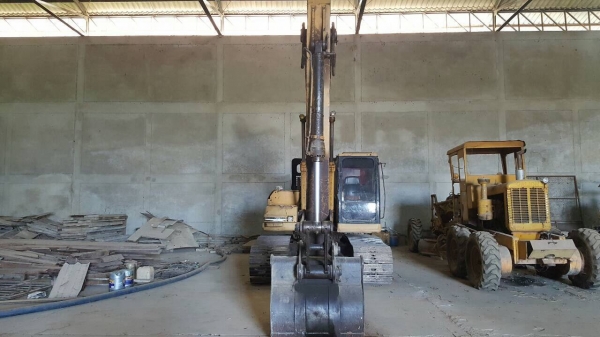 ขายแบคโฮ CAT 320B รถออกห้างมือเดียวป้ายแดง เอกสารเล่มทะเบียนครบ เครื่องแน่น ปั้มดี ช่วงล่างเต็ม กล่องไม่มี ราคาต่อรองได้ ขายแบคโฮ CAT 320B รถออกห้างมือเดียวป้ายแดง เอกสารเล่มทะเบียนครบ เครื่องแน่น ปั้มดี ช่วงล่างเต็ม กล่องไม่มี ราคาต่อรองได้