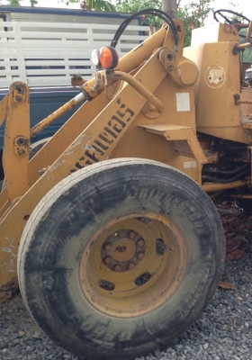 รถตักเอวอ่อน KOMATSU 507 สภาพดีปั่มเดิมๆพร้อมใช้งาน เอกสารใบซื้อขาย  ราคา 325,000บ ต่อรองได้