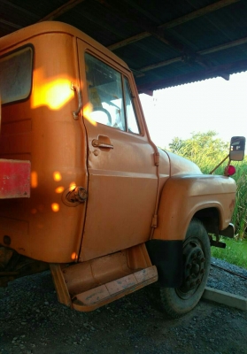 หกล้อ อีซูชุ 165เพาเวอร์ บรรทุกถังน้ำ สภาพดีสวยๆเดิม อุปกร์ปั้มน้ำครบ พร้อมใช้ ทะเบียน ภาษีไม่ขาดพร้อมโอน