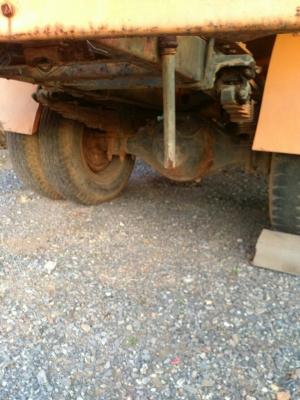 หกล้อ อีซูชุ 165เพาเวอร์ บรรทุกถังน้ำ สภาพดีสวยๆเดิม อุปกร์ปั้มน้ำครบ พร้อมใช้ ทะเบียน ภาษีไม่ขาดพร้อมโอน