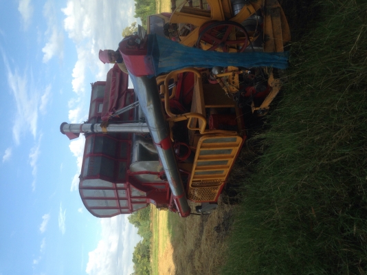 ขายรถเกี่ยวสตาร์บิก49 ขายรถเกี่ยวสตาร์บิก49