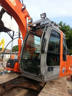 ขายรถมือสองเก่าญี่ปุ่น HITACHI ZX120 ใบ70 สภาพสวย พร้อมใช้งาน