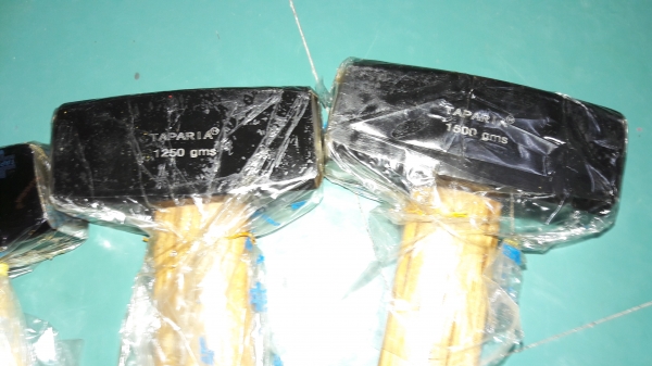 ขายค้อนปอนเก่าเก็บทาปาเรีย 3ขนาด 1500 1250 1000 กรัม ขายค้อนปอนเก่าเก็บทาปาเรีย 3ขนาด 1500 1250 1000 กรัม