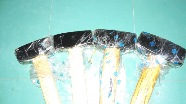 ขายค้อนปอนเก่าเก็บทาปาเรีย 3ขนาด 1500 1250 1000 กรัม ขายค้อนปอนเก่าเก็บทาปาเรีย 3ขนาด 1500 1250 1000 กรัม