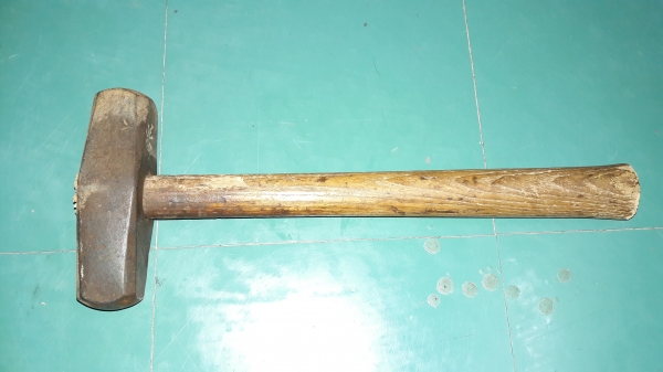 ขายค้อนงานเก่ายุคสงครามขนาด3ปอน