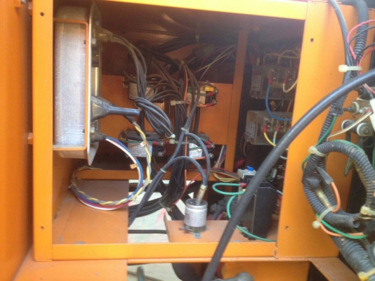 ขายเครื่องปั่นไฟสภาพดี มือสองจากญี่ปุ่น พร้อมใช้งาน