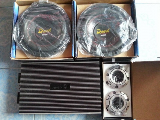 เครื่องเสียง 1 ชุด