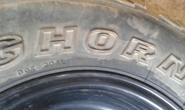 ขายกะทะลบ 65 5 รู139.7 ใส่เบี้ยน ราคา9000.-ยาง285/75/16 ปี11ราคา4000.-