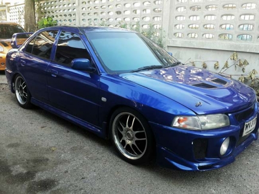 Mitsubishi lancer ท้ายเบนซ์ ปี 96 เกียร์ออโต้ lpg หัวฉีด Mitsubishi lancer ท้ายเบนซ์ ปี 96 เกียร์ออโต้ lpg หัวฉีด