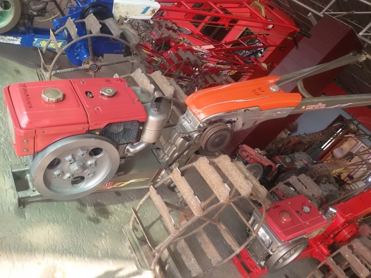 ขายโครงสยามเครื่องยันม่าร์105จะชื้อแต่เครื่องก็ได้นะครับราคา18000 จะชื้อแต่โครงก็ได้นะครับราคา26000บาท พร้อมไช้งาน  ขายใน  ราคา43000บาท รถอยู่วังบัว คลองขลุง กำแพงเพชร    สนใจสอบุถามได้ที่081 3655997 อำพร  พาเจริญ  ราคาต่อรองได้อีกนะครับ