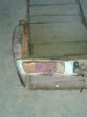 ขายชุดเเปรงท้ายไฟนอนดัทสัน620ครบชุดพร้อมเบ้าไฟท้าย ครับ