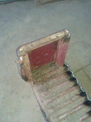 ขายชุดเเปรงท้ายไฟนอนดัทสัน620ครบชุดพร้อมเบ้าไฟท้าย ครับ