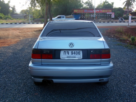 ขายโฟล์คสวาเกนรุ่น VENTO