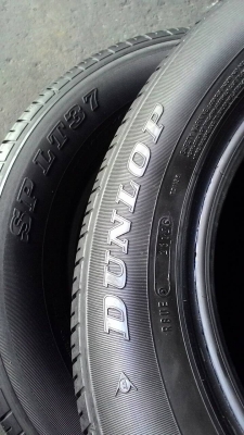 215/65R16 DUNLOP SP LT37 ชุด 4 เส้น tel.081-427-3941 215/65R16 DUNLOP SP LT37 ชุด 4 เส้น tel.081-427-3941