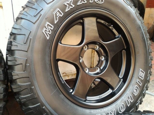 ขายยาง  Maxxis  Bighorn  265 x 70 x 17  MT ยางอย่างเดียวครับ