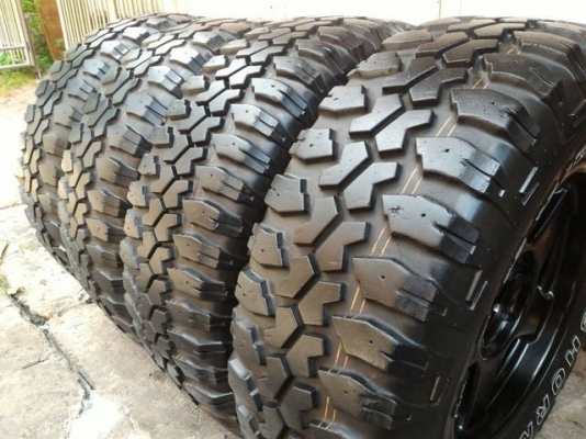 ขายยาง Maxxis Bighorn 265 x 70 x 17 MT ยางอย่างเดียวครับ ขายยาง Maxxis Bighorn 265 x 70 x 17 MT ยางอย่างเดียวครับ