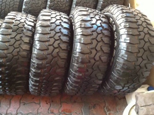 ขายยาง Maxxis Bighorn 265 x 70 x 17 MT ยางอย่างเดียวครับ ขายยาง Maxxis Bighorn 265 x 70 x 17 MT ยางอย่างเดียวครับ